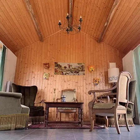 De 5 Chambres Avec Piscine Privee Jardin Clos Et Wifi A Jean De Sauves