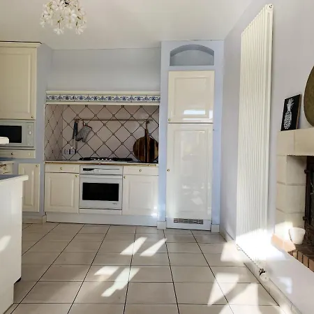 De 5 Chambres Avec Piscine Privee Jardin Clos Et Wifi A Jean De Sauves Saint-Jean-de-Sauves
