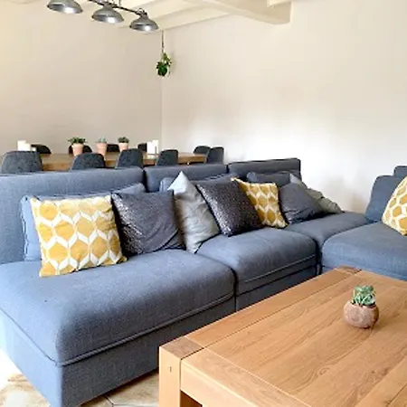 De 5 Chambres Avec Piscine Privee Jardin Clos Et Wifi A Jean De Sauves Villa *